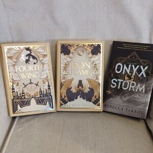 Fourth Wing, Iron Flame, Onyx Storm - 2 Alternate Jackets, Rebecca Yarros